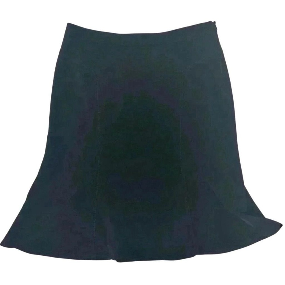 White House Black Market Women's Black  Skirt Size 6 Knee Length side‎ zipper